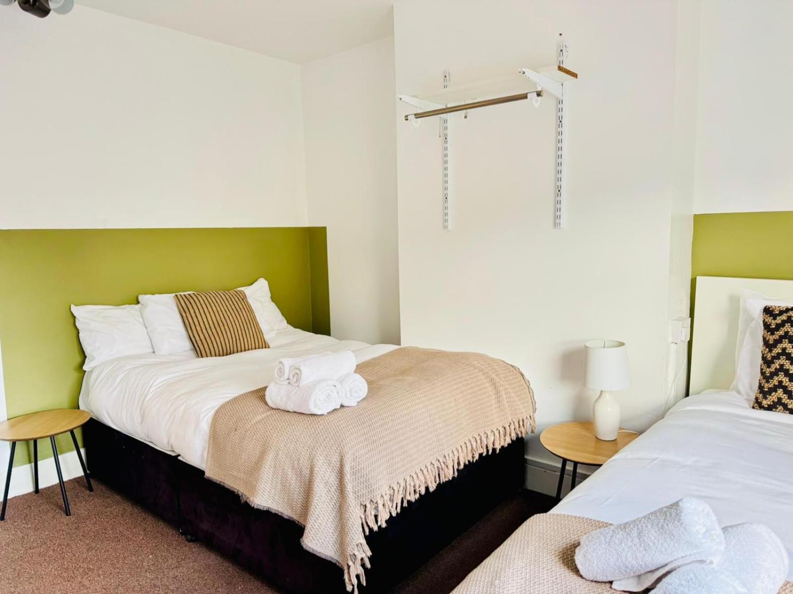 Lovely Dog Friendly, 3 Bed Home Sleeps 8, With Parking & Fenced Garden Work Contractor Leisure, Jasper Кембридж Экстерьер фото
