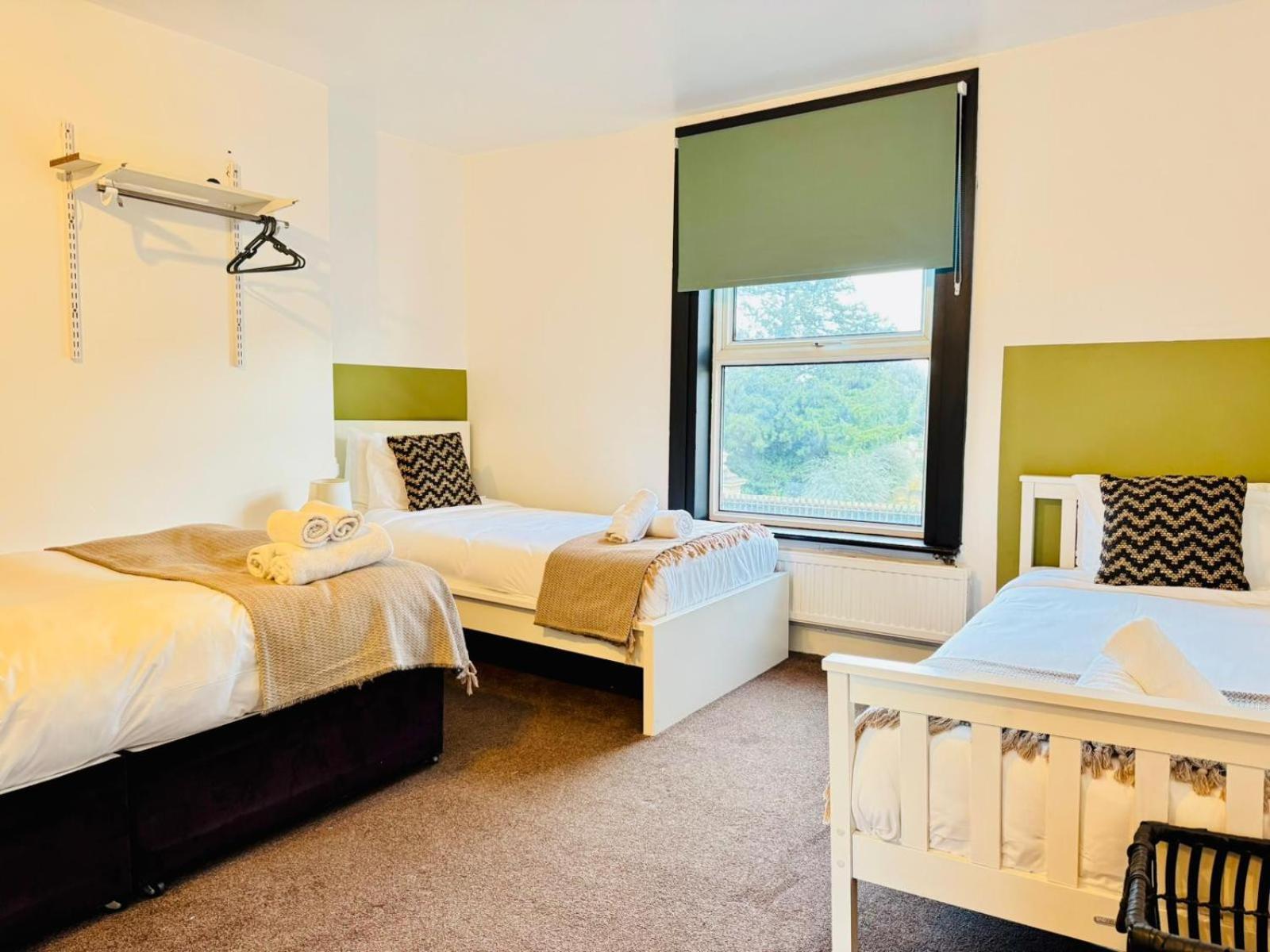 Lovely Dog Friendly, 3 Bed Home Sleeps 8, With Parking & Fenced Garden Work Contractor Leisure, Jasper Кембридж Экстерьер фото