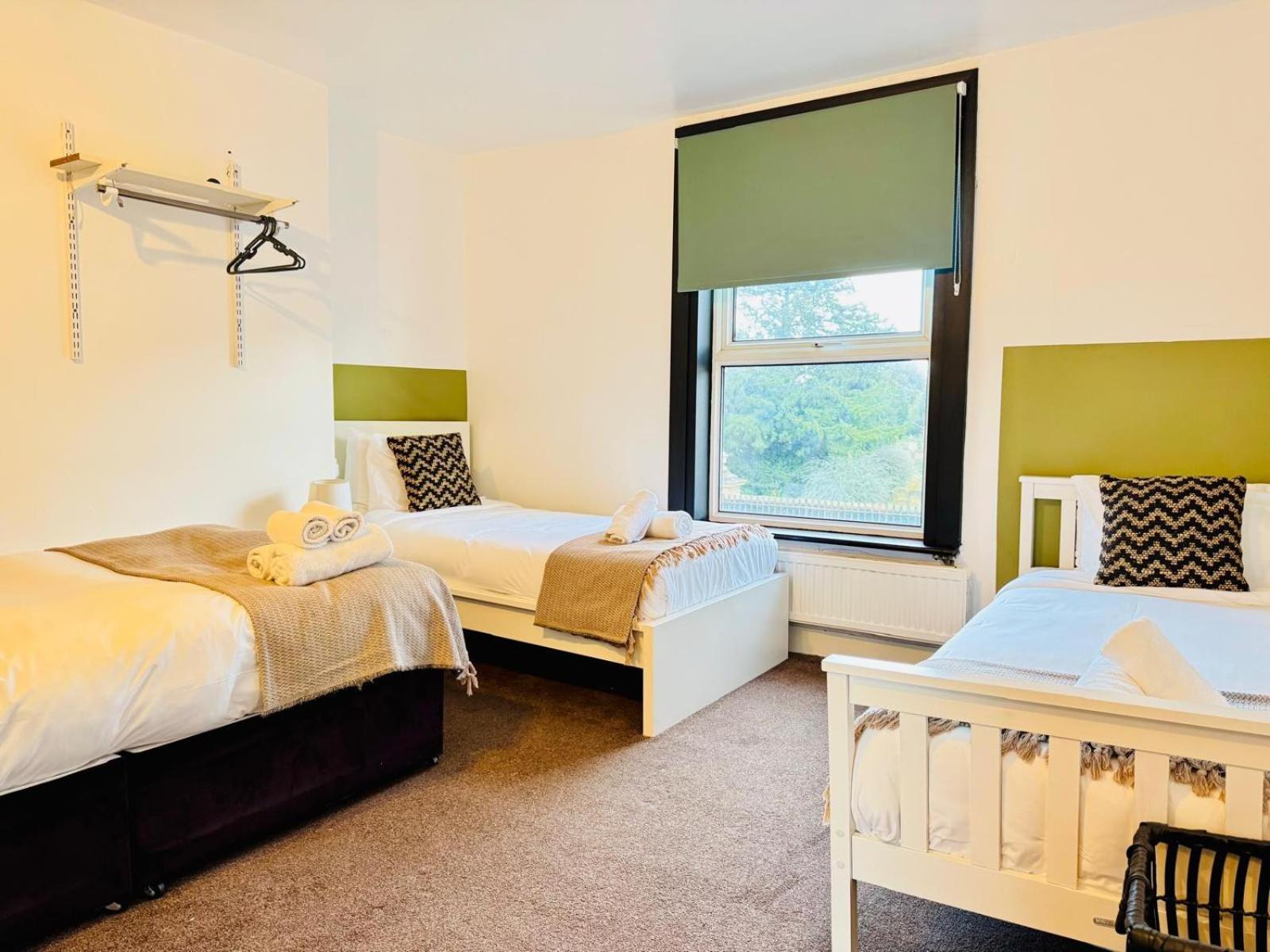 Lovely Dog Friendly, 3 Bed Home Sleeps 8, With Parking & Fenced Garden Work Contractor Leisure, Jasper Кембридж Экстерьер фото