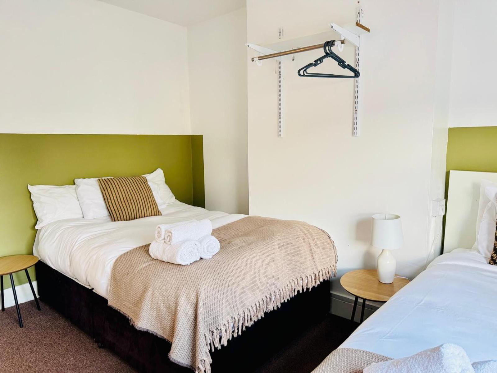 Lovely Dog Friendly, 3 Bed Home Sleeps 8, With Parking & Fenced Garden Work Contractor Leisure, Jasper Кембридж Экстерьер фото